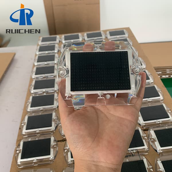 Blue Solar Cat Eye Stud Light For Port In Durban